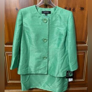 Kasper Spring Suit. Size 10